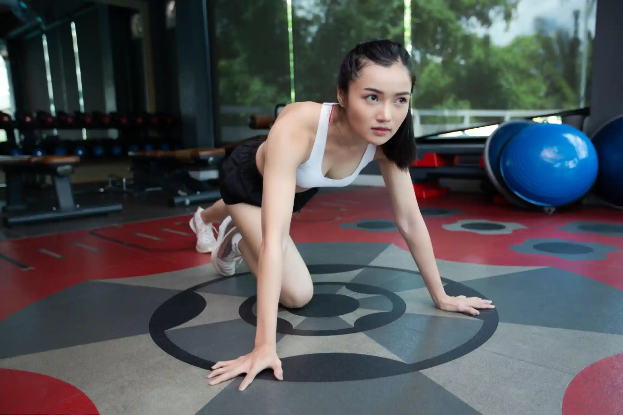 Cara melakukan mountain climbers