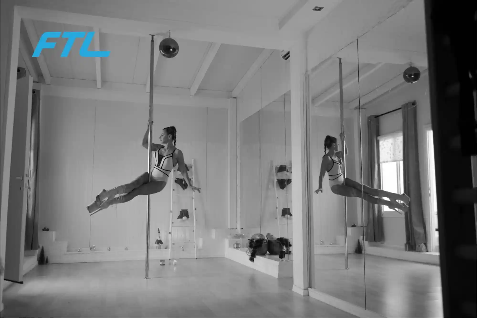 Pole dance